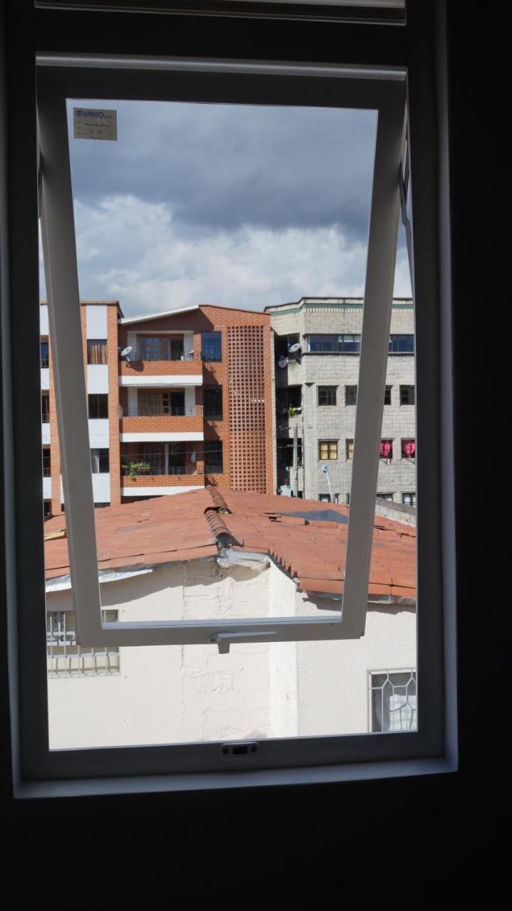 Nativo Hostel Medellín Esterno foto