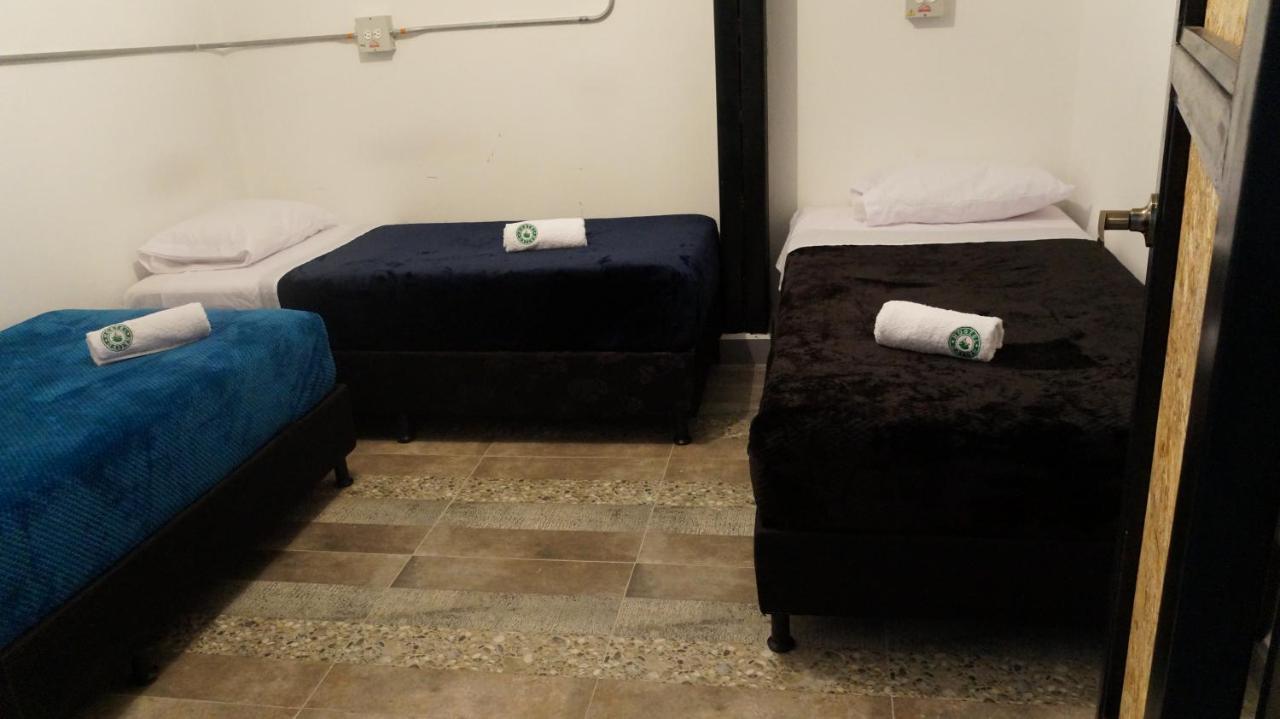 Nativo Hostel Medellín Esterno foto