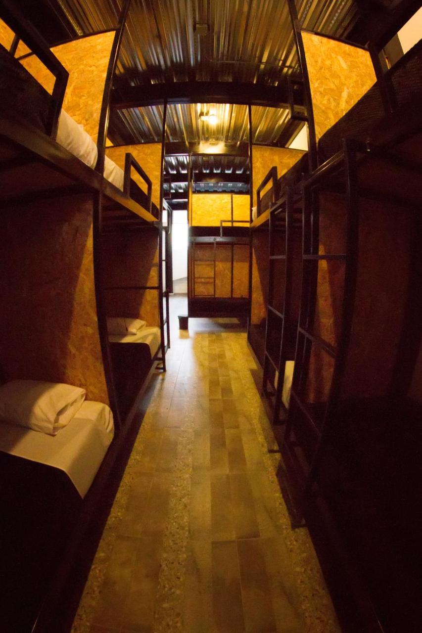 Nativo Hostel Medellín Esterno foto
