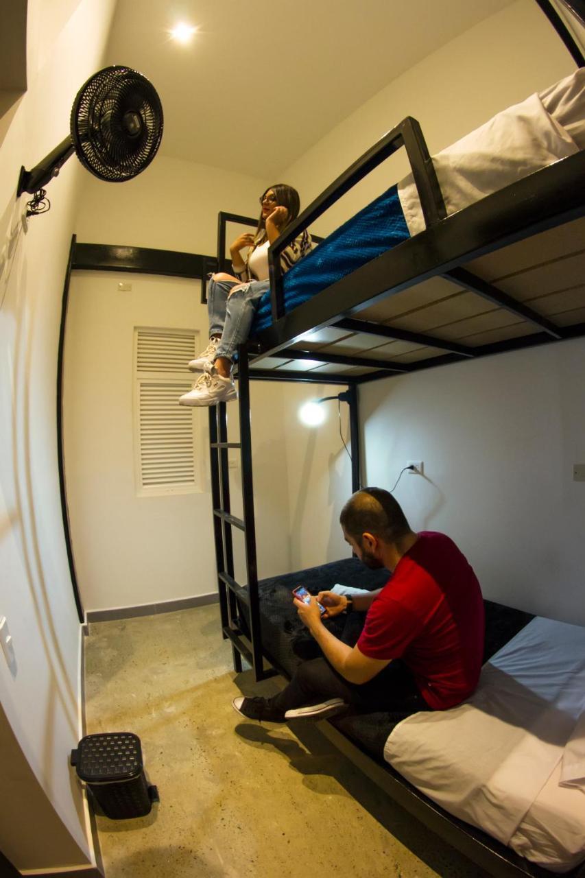 Nativo Hostel Medellín Esterno foto