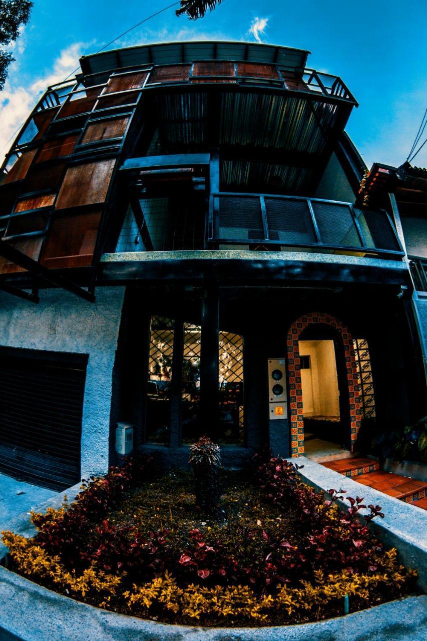 Nativo Hostel Medellín Esterno foto