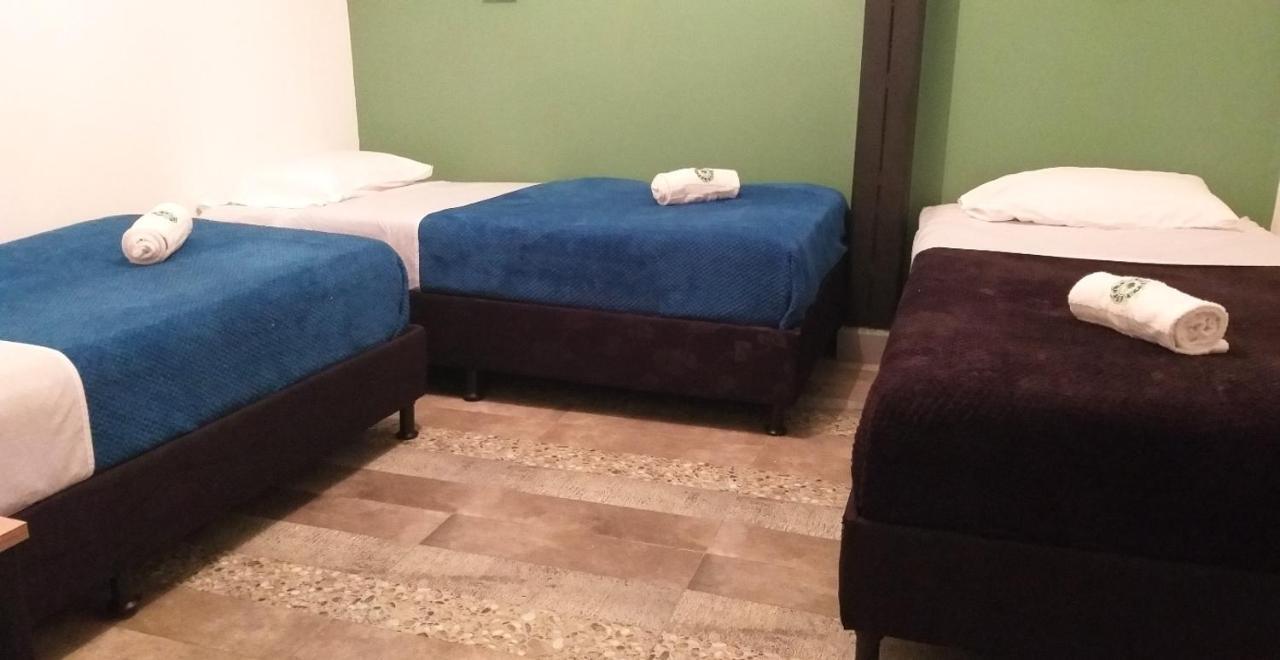 Nativo Hostel Medellín Esterno foto